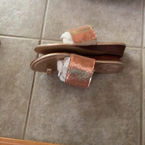 Sandals - Picture 3 of 5